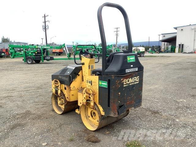 Bomag BW900D-2 タンデムローラ