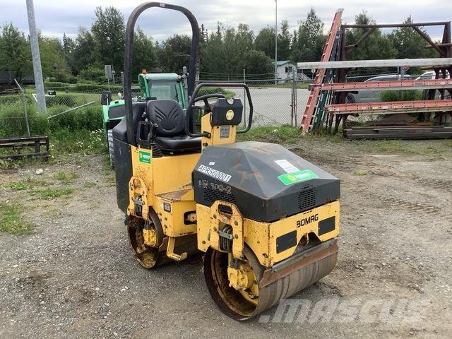 Bomag BW900D-2 タンデムローラ