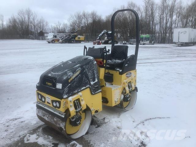 Bomag BW90AD-5 タンデムローラ