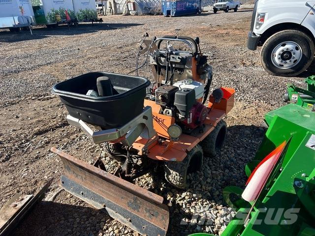 Boss Snowrator 建設機械 -　その他