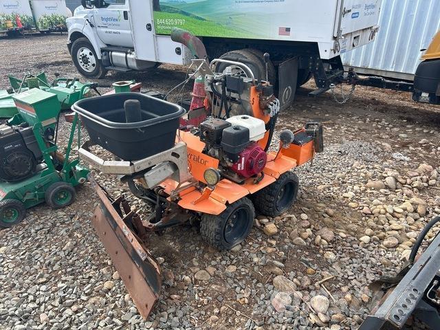 Boss Snowrator 建設機械 -　その他