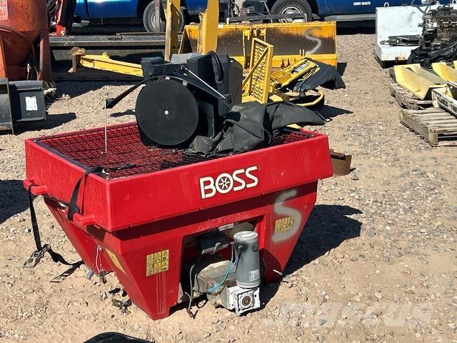 Boss VBX3000 砂と塩撒き専用車