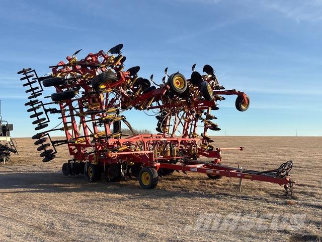 Bourgault 8810 ドリル