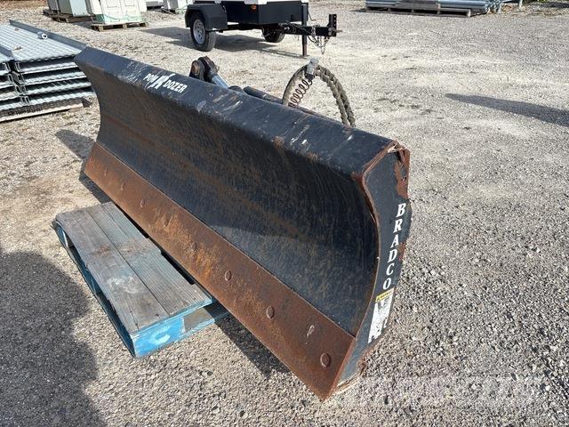 Bradco 88861 ブルドーザー