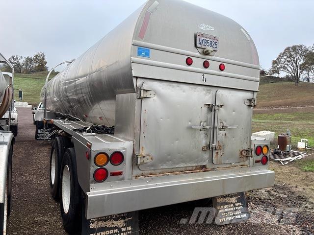 Brenner  タンカートレーラー