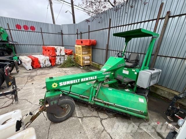 Broce BW260-8 屋内用スイーパー