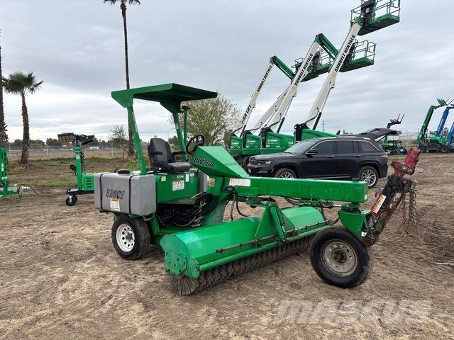 Broce BW260-8 屋内用スイーパー