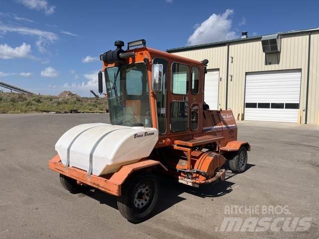 Broce RCT 350 屋内用スイーパー