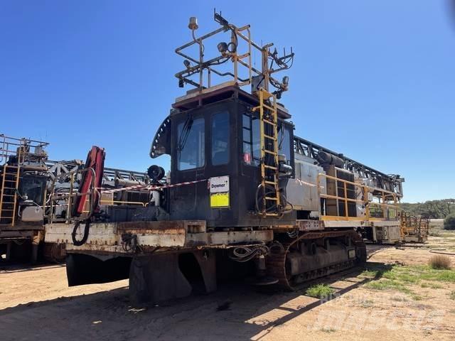 Bucyrus SKSS-16 サーフェイスドリルリグ