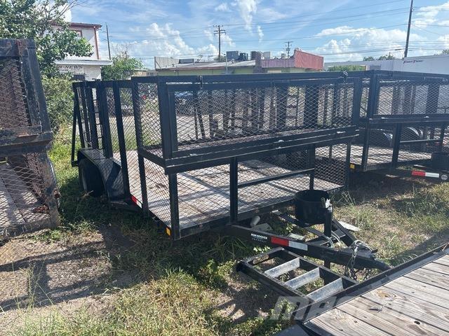  C ベールトレーラー