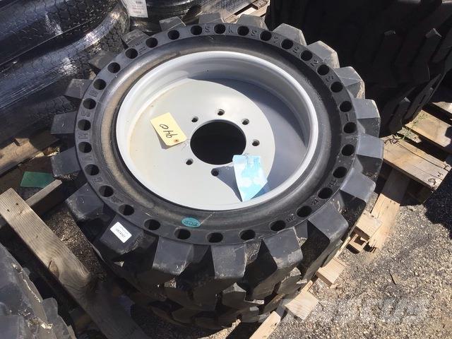  Camso SKS792S タイヤ、ホイル、リム