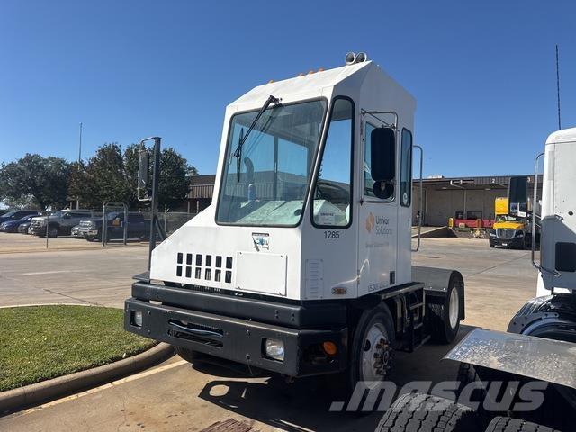  Capa TJ5000 ターミナルトラクター