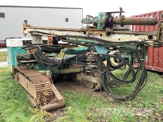 Casagrande C6 クローラドリル