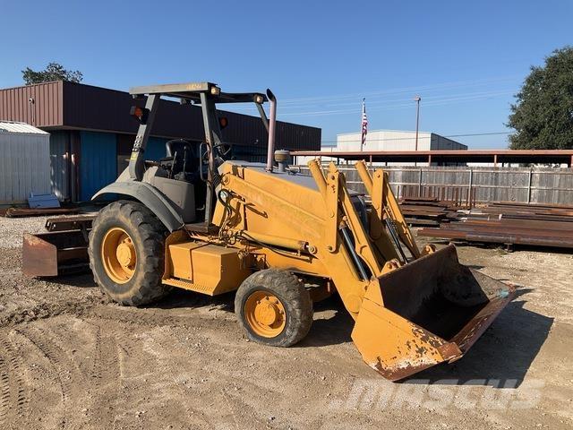 CASE 570 MXT フロントローダーとディガー