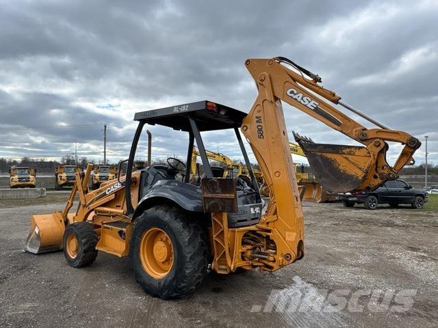 CASE 580M バックホーローダー