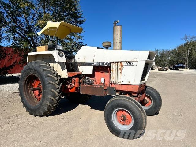 CASE 970 トラクター