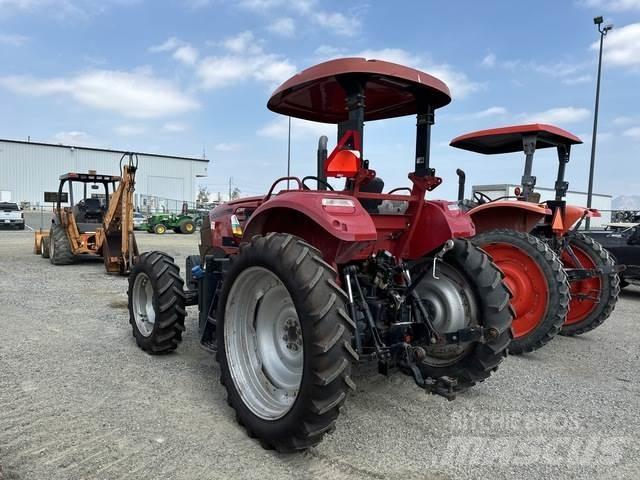 Case IH 130A トラクター
