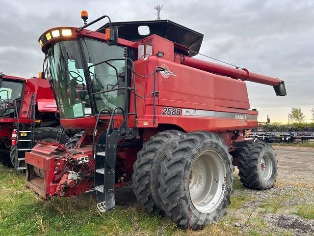 Case IH 2588 コンバイン
