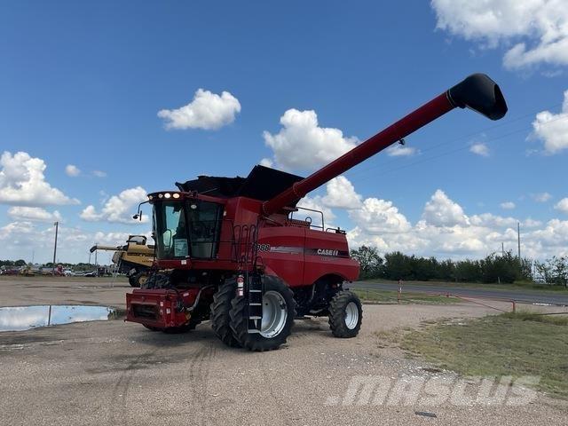 Case IH 7088 コンバイン