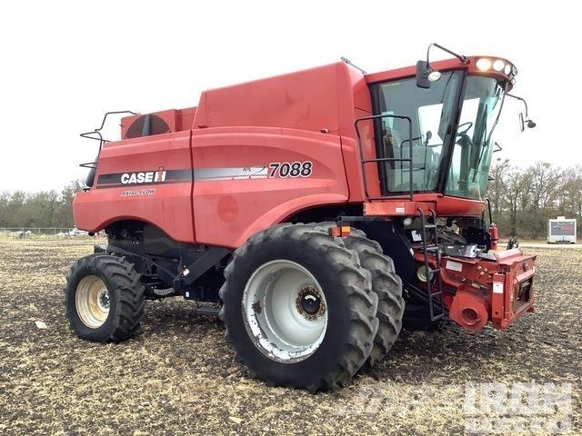 Case IH 7088 コンバイン