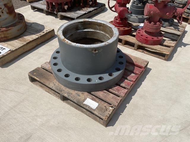  Casing Head 建設機械 -　その他