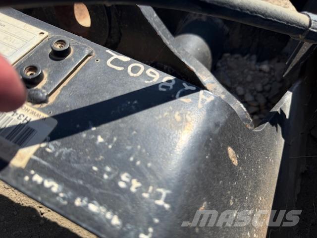 CAT  建設機械 -　その他