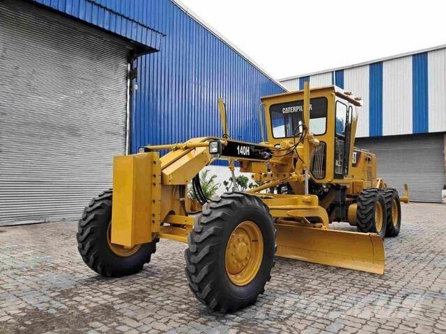 CAT 140H モーターグレーダー