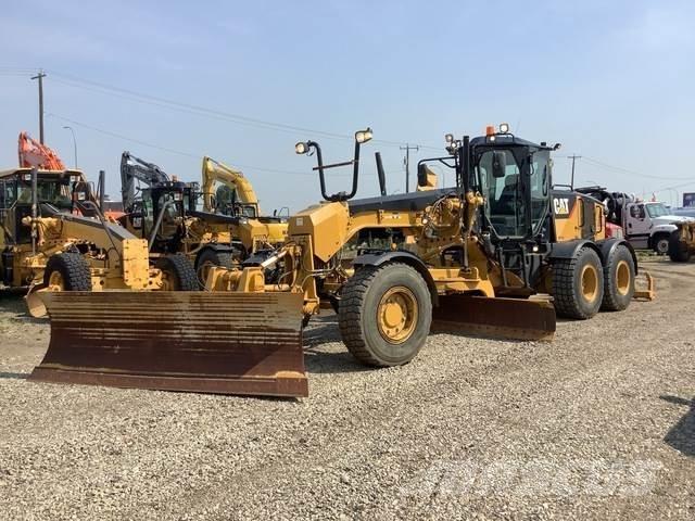 CAT 140M モーターグレーダー