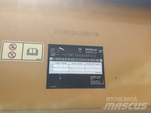 CAT 150 モーターグレーダー