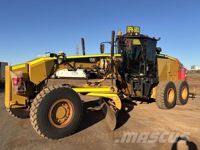 CAT 150 モーターグレーダー