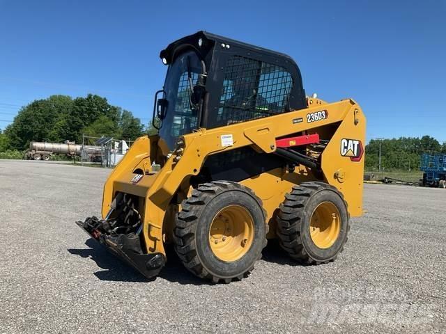CAT 236D3 スキッドステアローダー