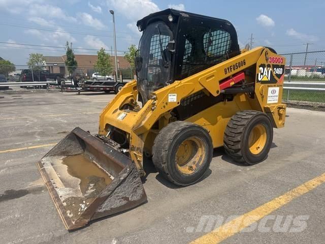 CAT 246D スキッドステアローダー