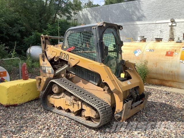 CAT 259D スキッドステアローダー