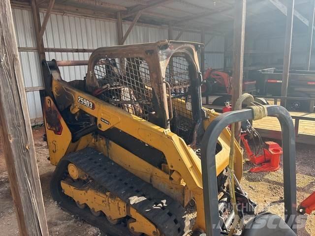 CAT 259D3 スキッドステアローダー