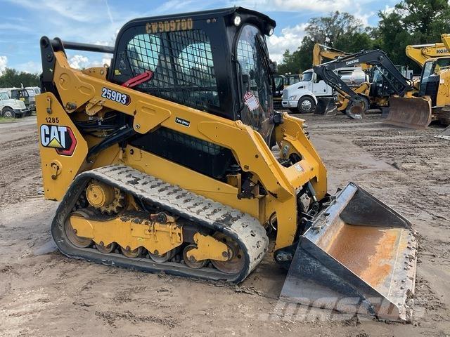 CAT 259D3 スキッドステアローダー