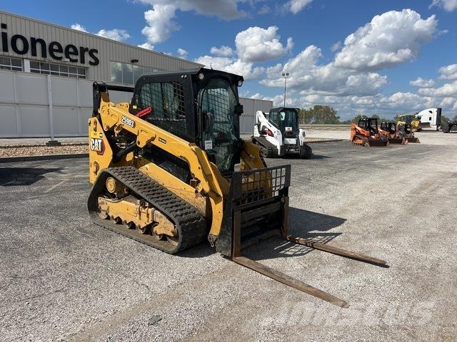 CAT 259D3 スキッドステアローダー