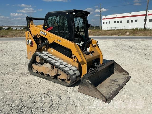 CAT 259D3 スキッドステアローダー