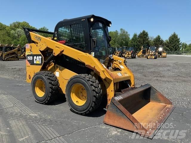 CAT 262D スキッドステアローダー