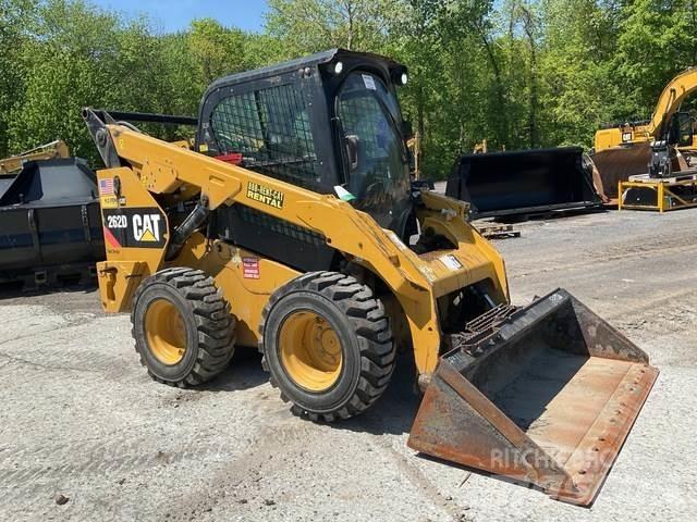 CAT 262D スキッドステアローダー