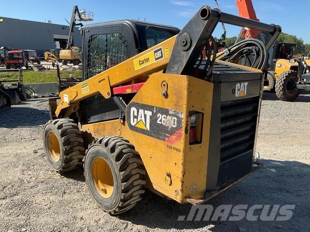 CAT 262D スキッドステアローダー