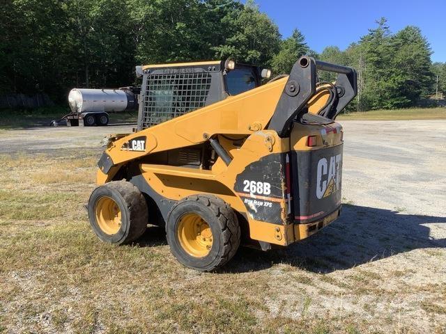 CAT 268B スキッドステアローダー