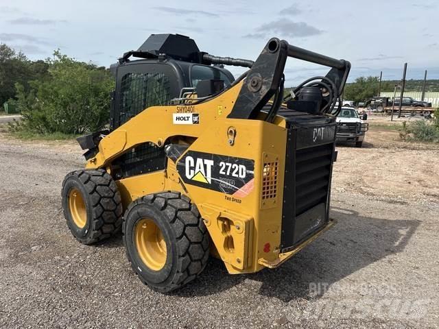 CAT 272D XHP スキッドステアローダー