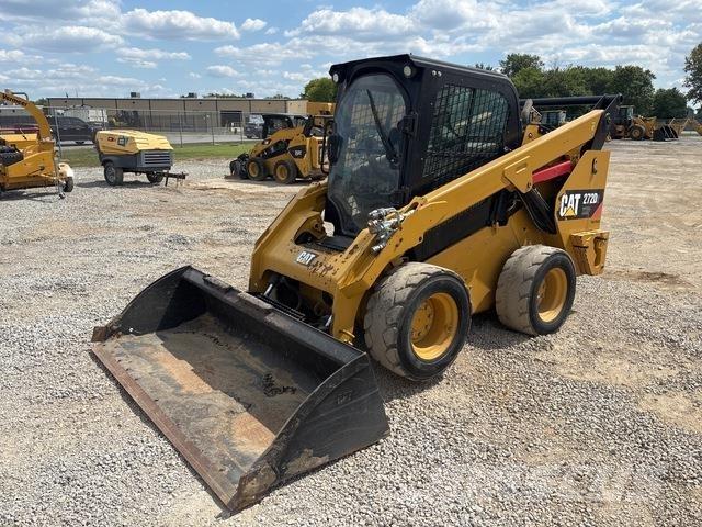 CAT 272D2 XHP 建設機械 -　その他