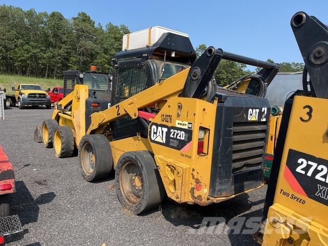 CAT 272D2XHP スキッドステアローダー