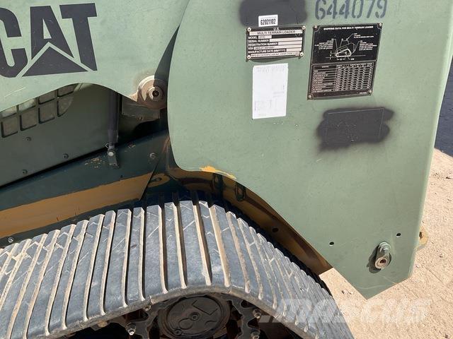 CAT 277C スキッドステアローダー