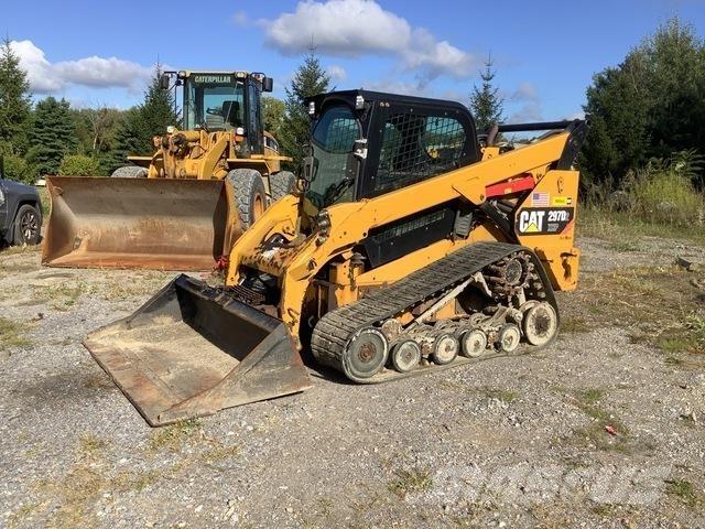 CAT 297D2 XHP スキッドステアローダー