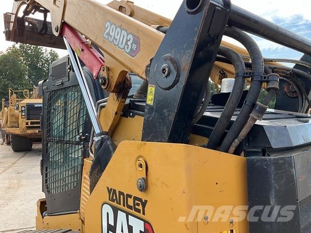 CAT 299D3 XE スキッドステアローダー