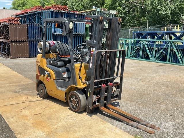 CAT 2C5000 バッテリーフォークリフト