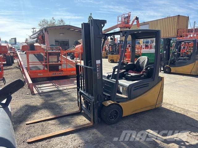 CAT 2ET4000 バッテリーフォークリフト