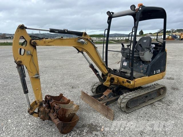 CAT 301.7D ミニ油圧ショベル 7t以下（ミニユンボ・ミニディガー）